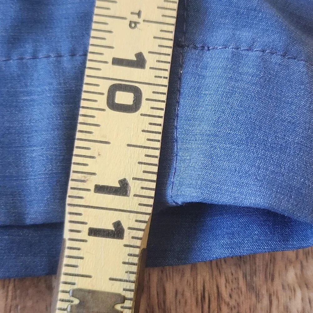 Faherty All Day Shorts Mens 33 Blue Lightweight Quick Dry Casual Summer Chino